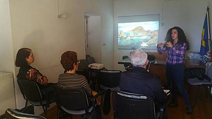 Aula de Geografia, na Universidade Sénior de Câmara de Lobos